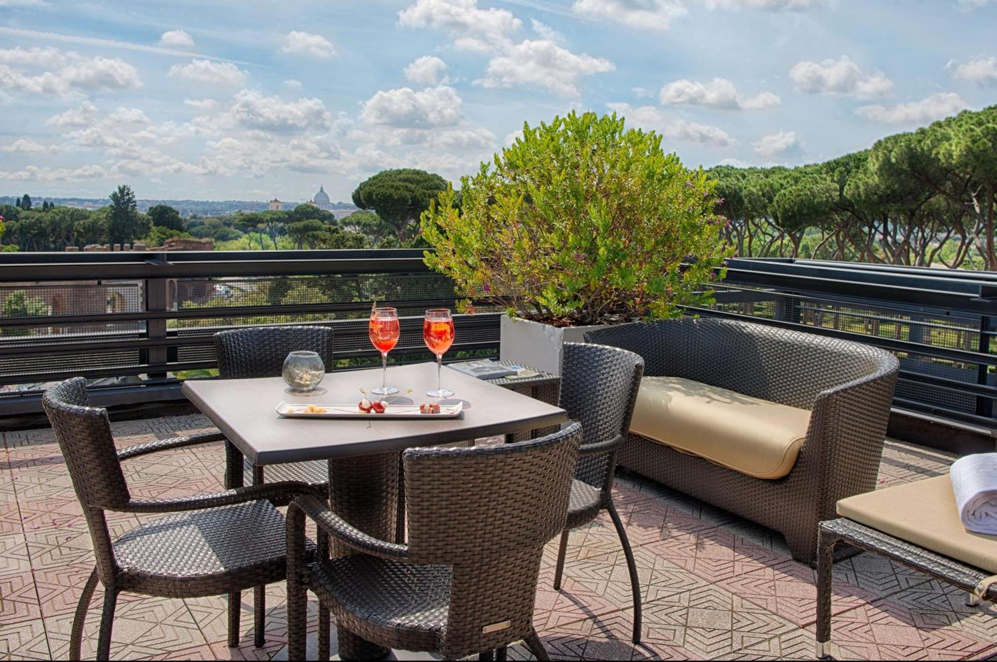 Hotel NH Collection Roma Vittorio Veneto Esterno foto