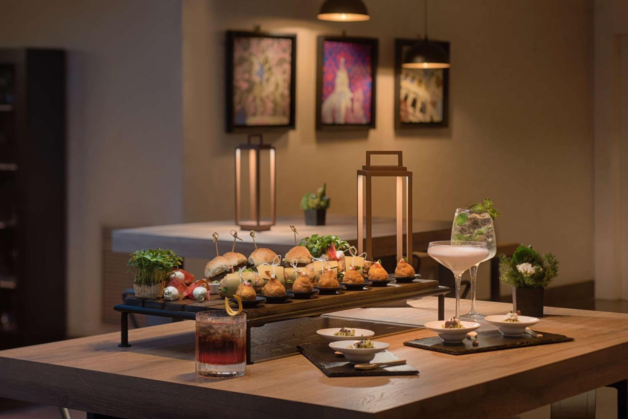 Hotel NH Collection Roma Vittorio Veneto Esterno foto