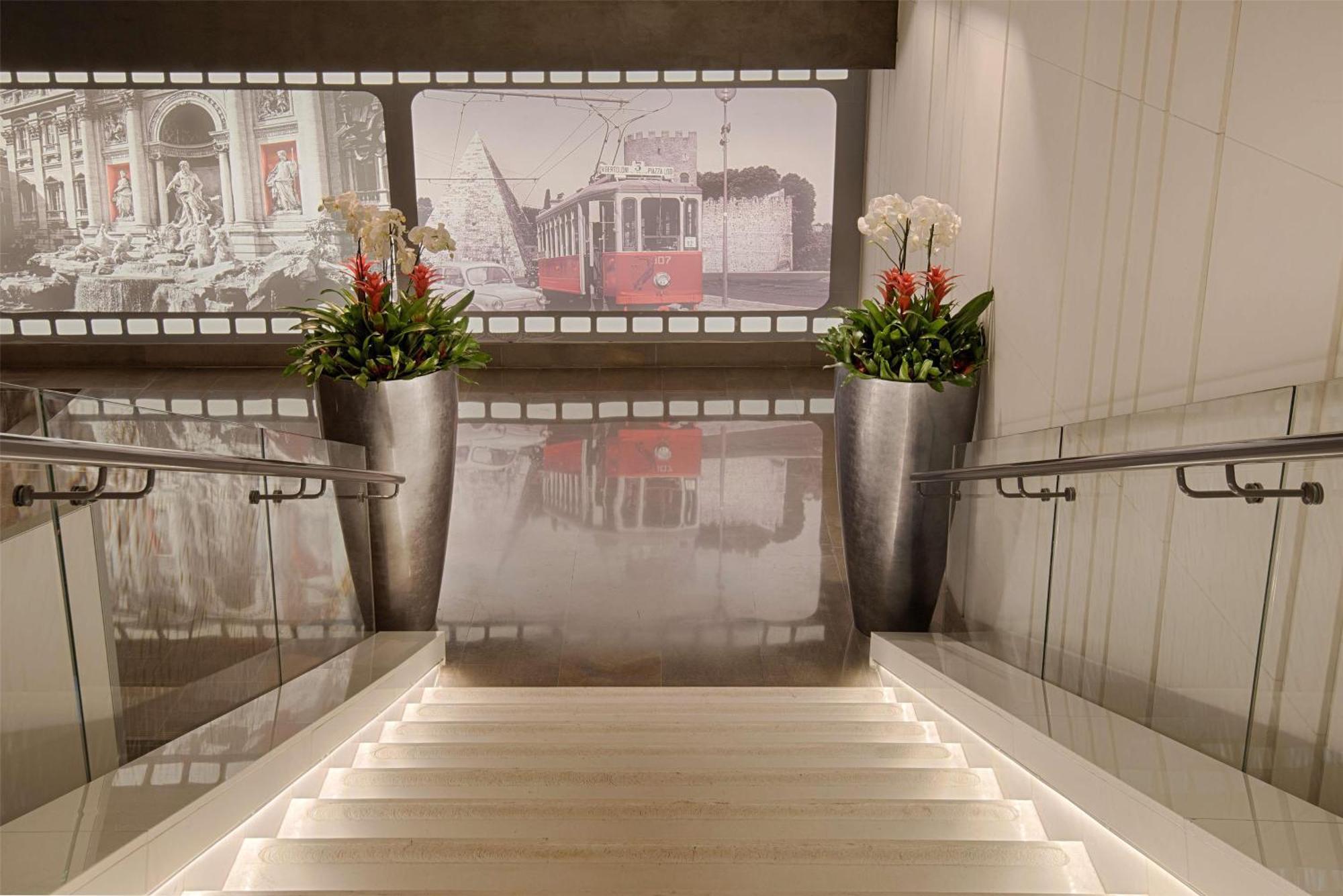 Hotel NH Collection Roma Vittorio Veneto Esterno foto
